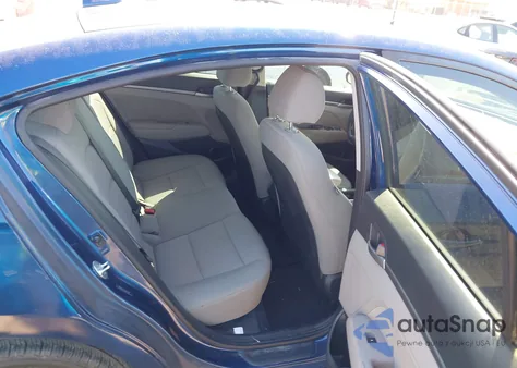 2018 Hyundai Elantra Value Edition z USA, uszkodzony, nr VIN 5NPD84LF7JH312130